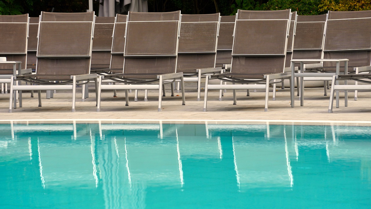 deck chairs gc2bdc6283 1280