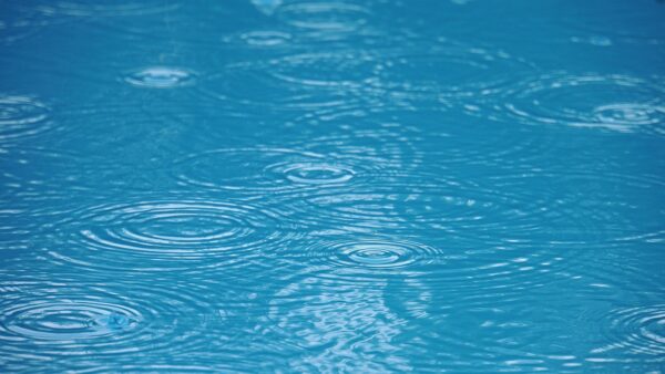 piscina-temporada de chuva