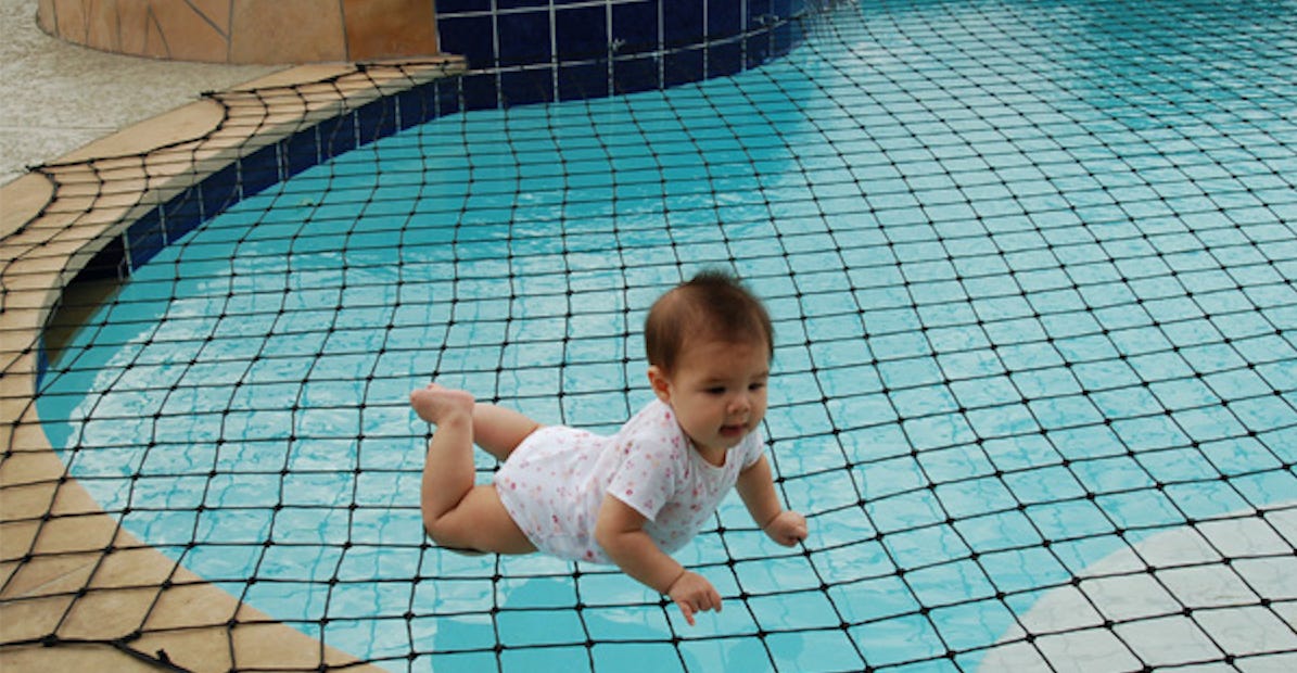 Como nadar na piscina e garantir a segurança de toda a família